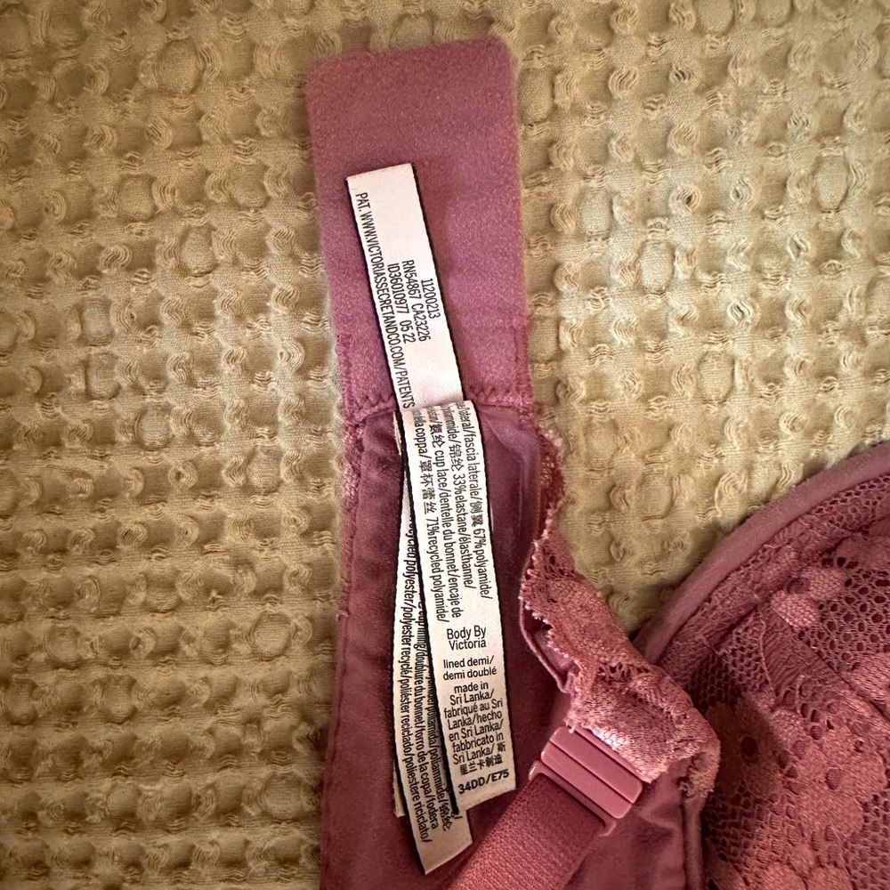 Victoria’s secret bra